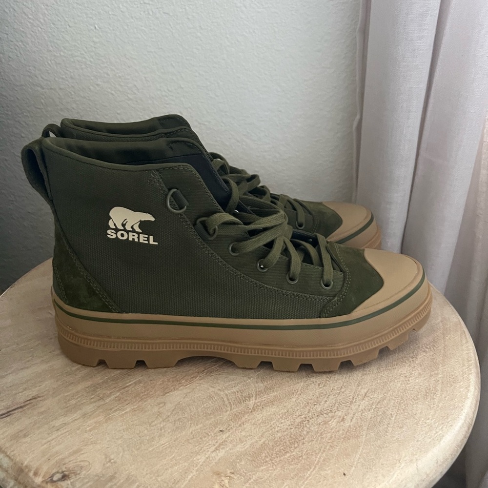 Sorel Green and Tan Men's Sneakers NWT - Picture 8 of 13